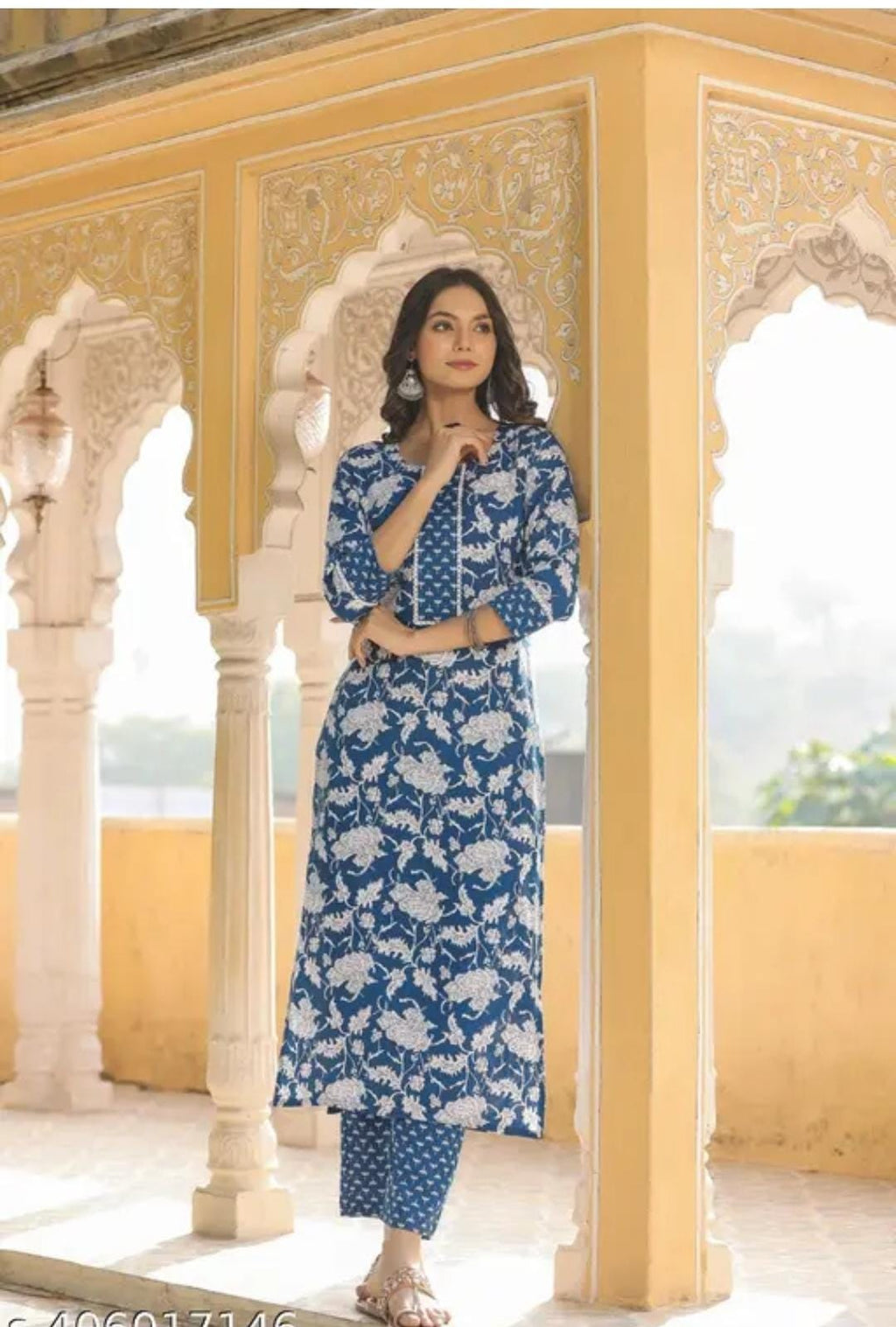 Women Floral Kurta Set Round Neck No Dupatta Ethnic